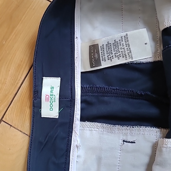 DOCKERS GOLF SIZE 6 SHORT - Picture 2 of 3
